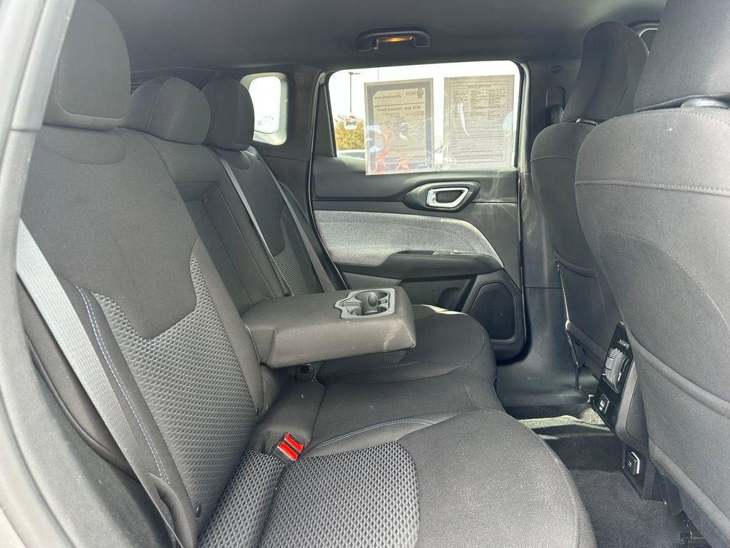 Used 2023 Jeep Compass Sport AWD/4WD image 16
