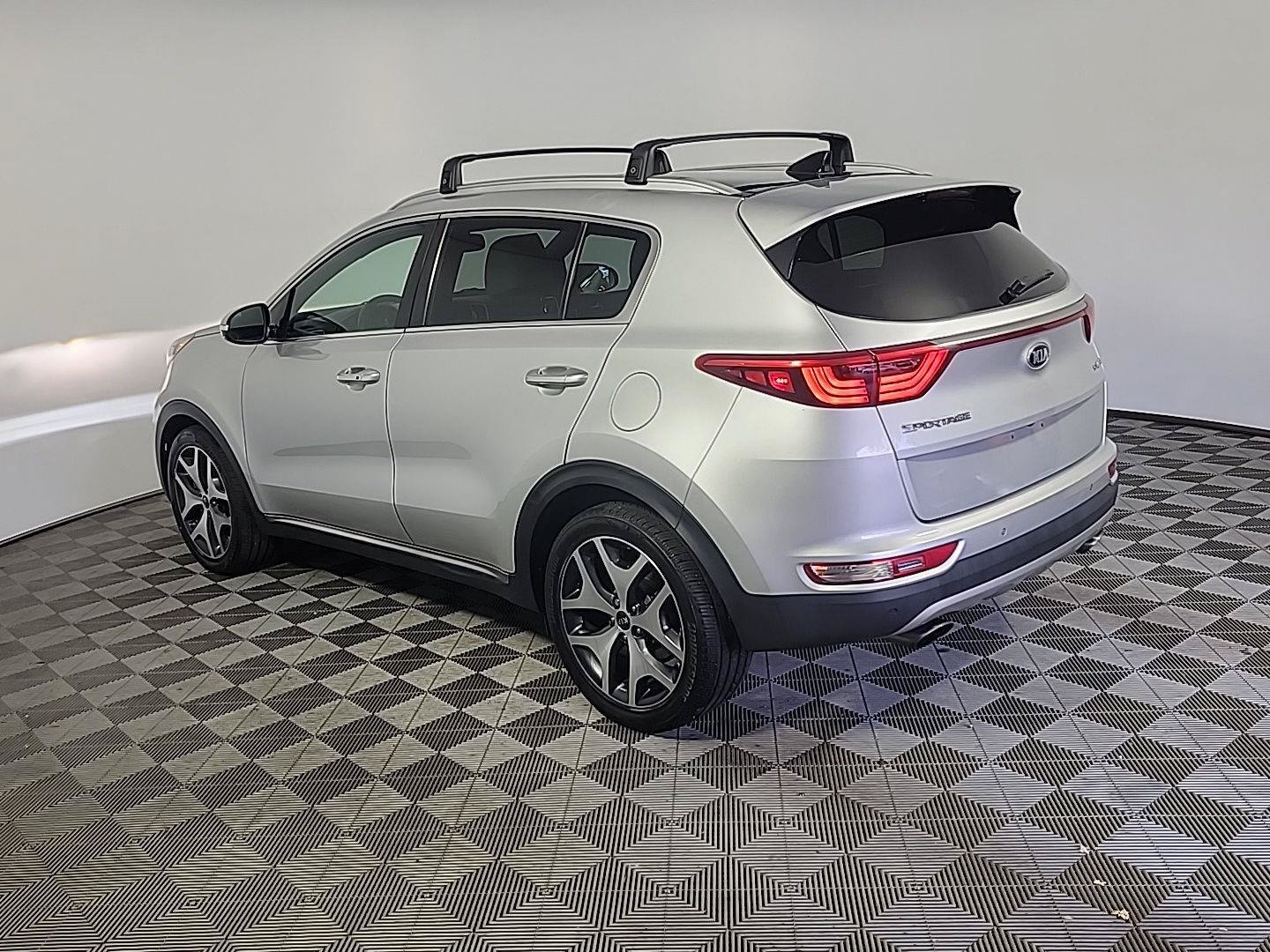 Used 2017 Kia Sportage SX FWD image 10