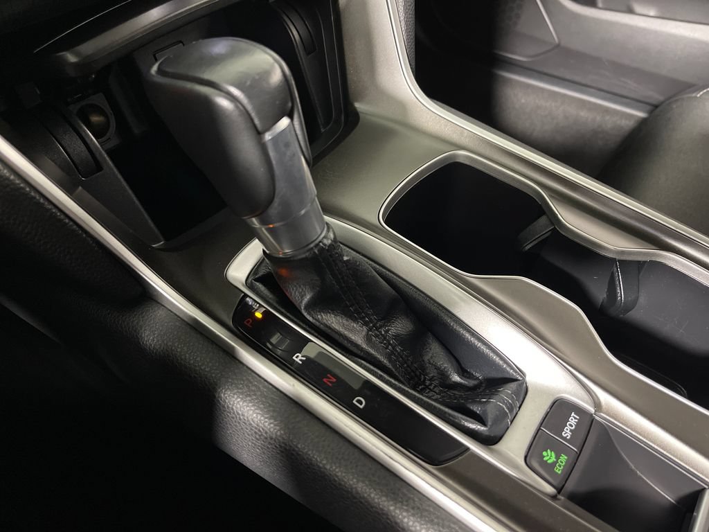 Used 2018 Honda Accord Sport image 24