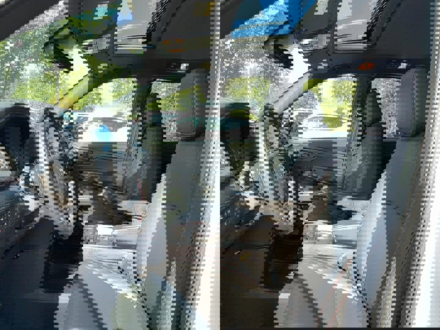 Used 2024 Honda Odyssey Sport image 12