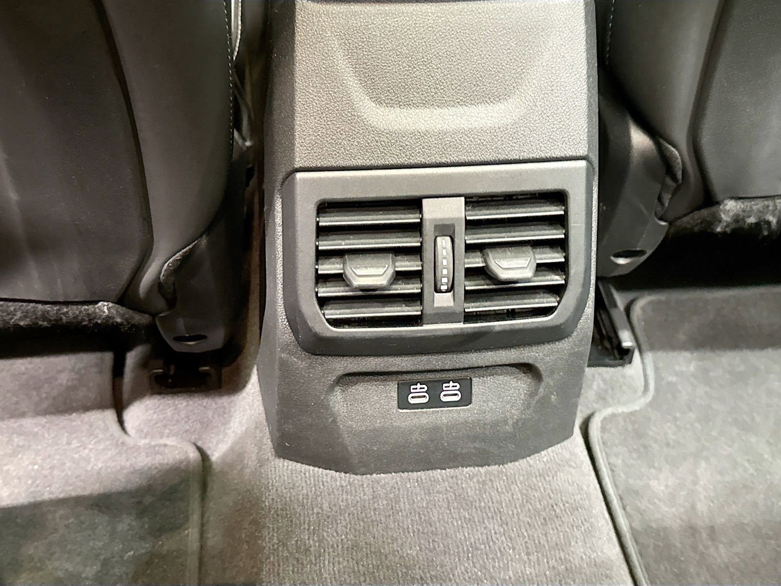 Used 2025 BMW 228i xDrive AWD/4WD image 29