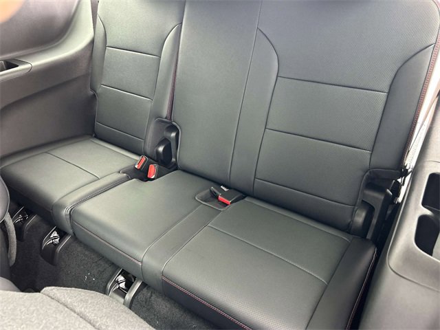 New 2026 Chevrolet Traverse RS image 18