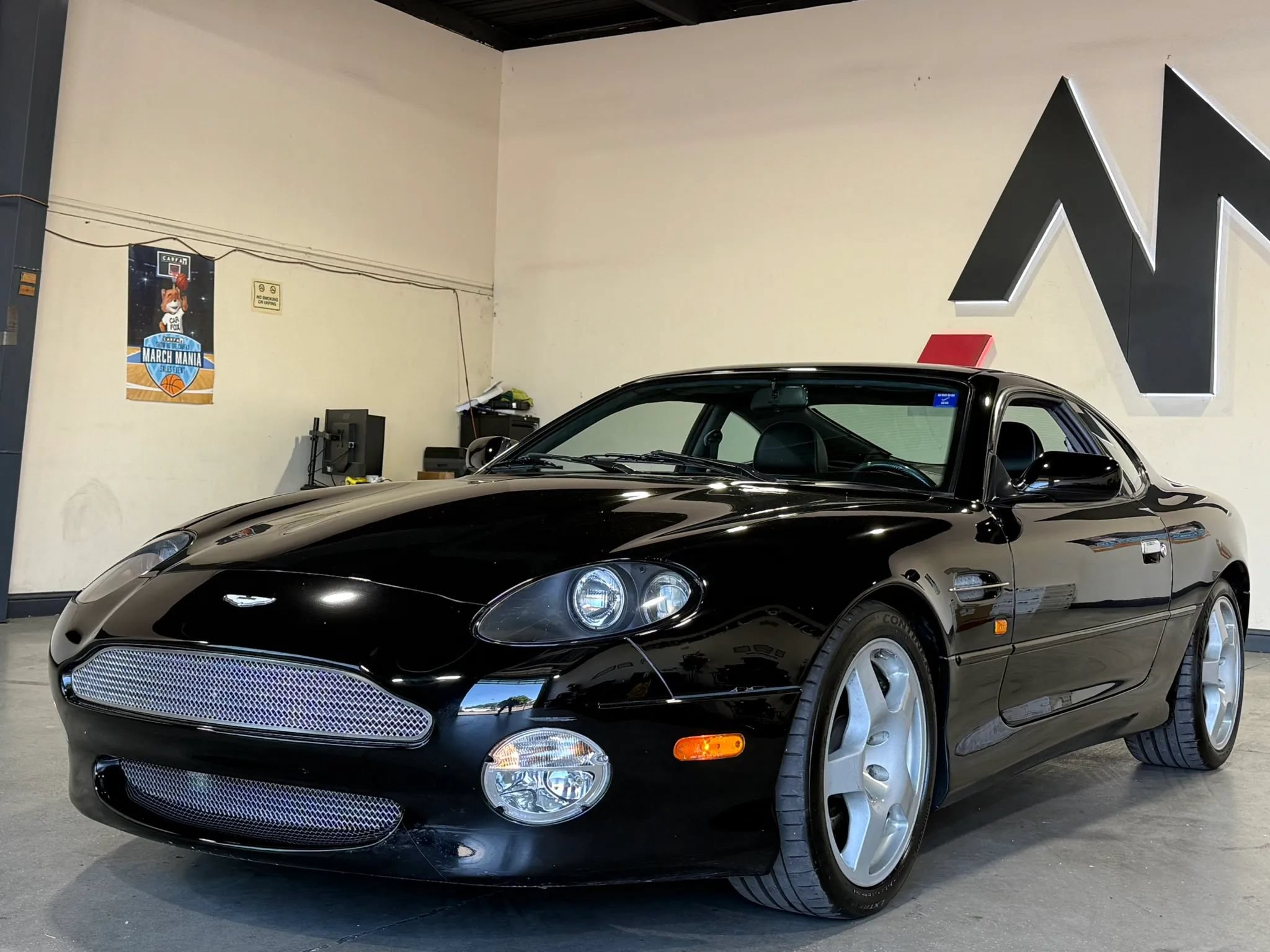 Used 2002 Aston Martin DB7 Vantage RWD image 1