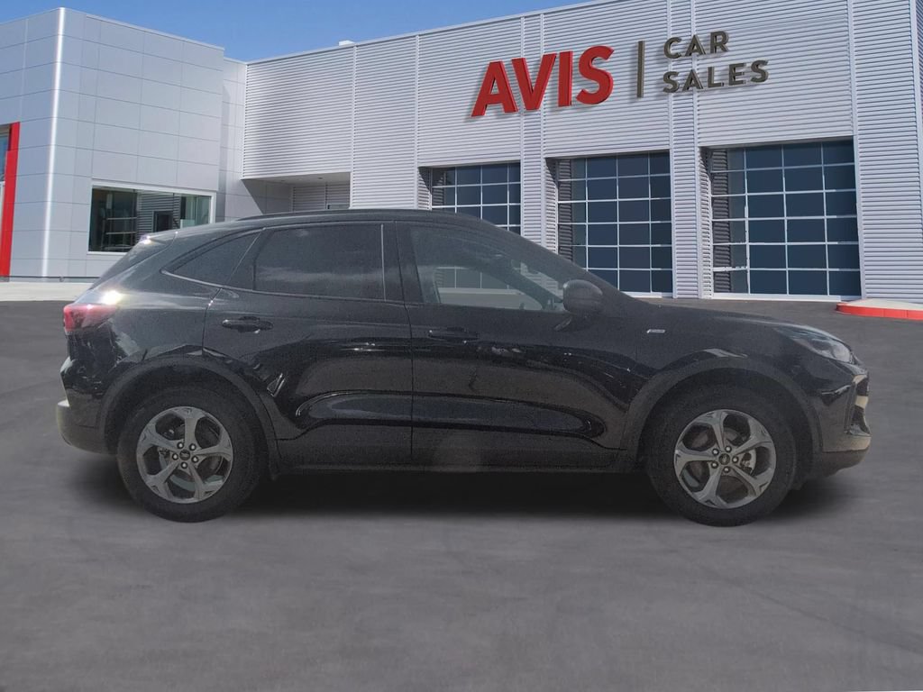 Used 2025 Ford Escape ST-Line AWD/4WD image 5