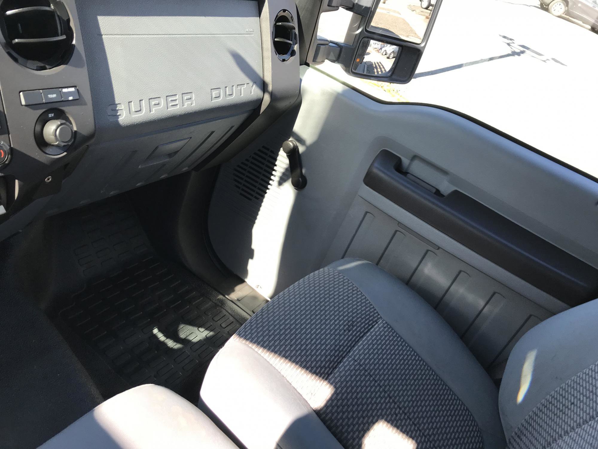 Used 2011 Ford F450 XL w/ XL Value Pkg image 10