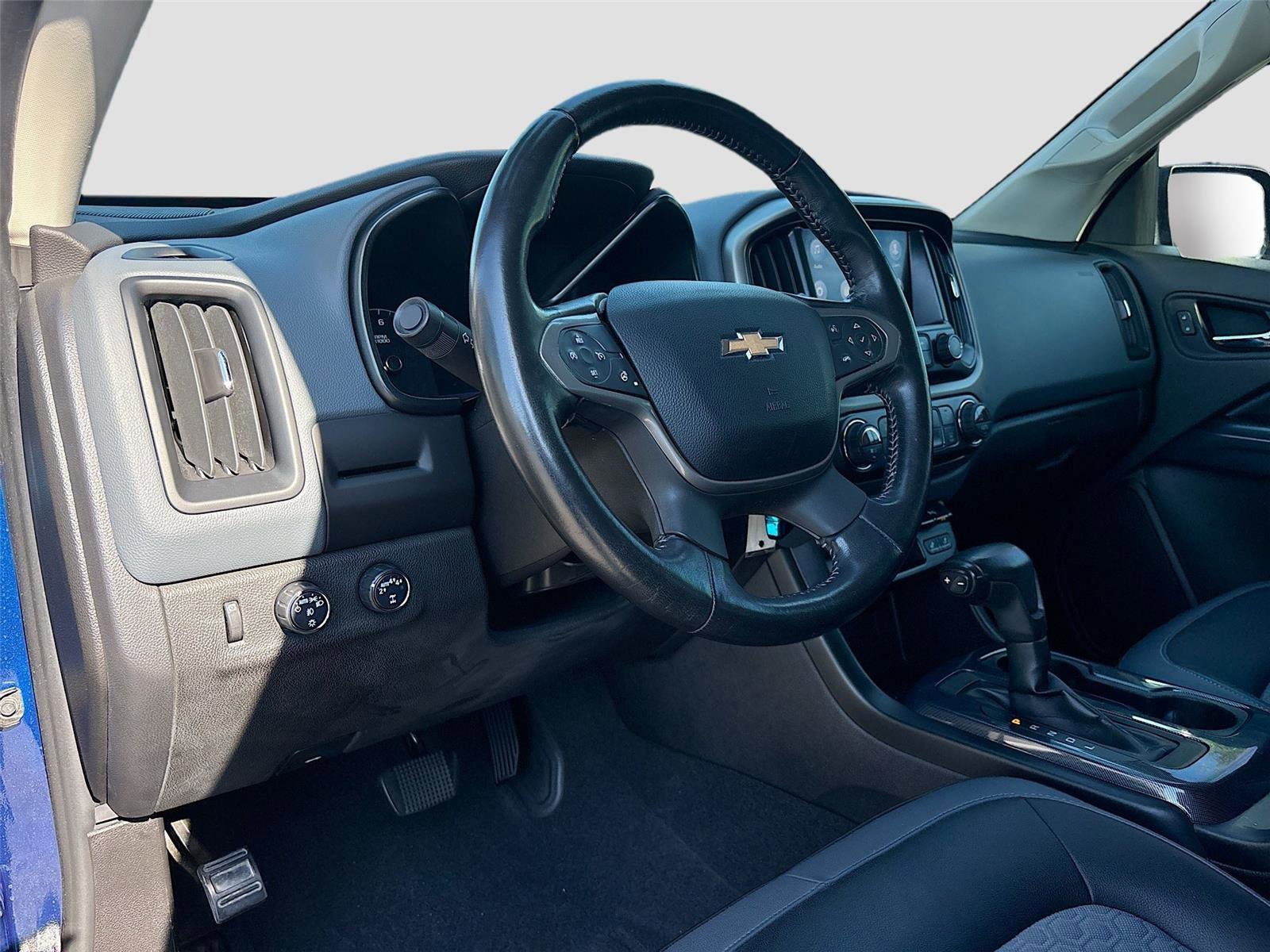 Used 2019 Chevrolet Colorado Z71 image 10