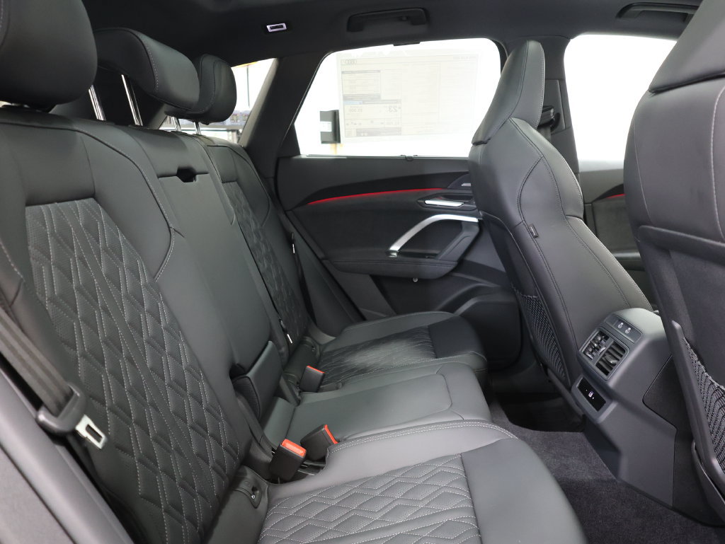 New 2026 Audi SQ5 Premium Plus AWD/4WD image 24