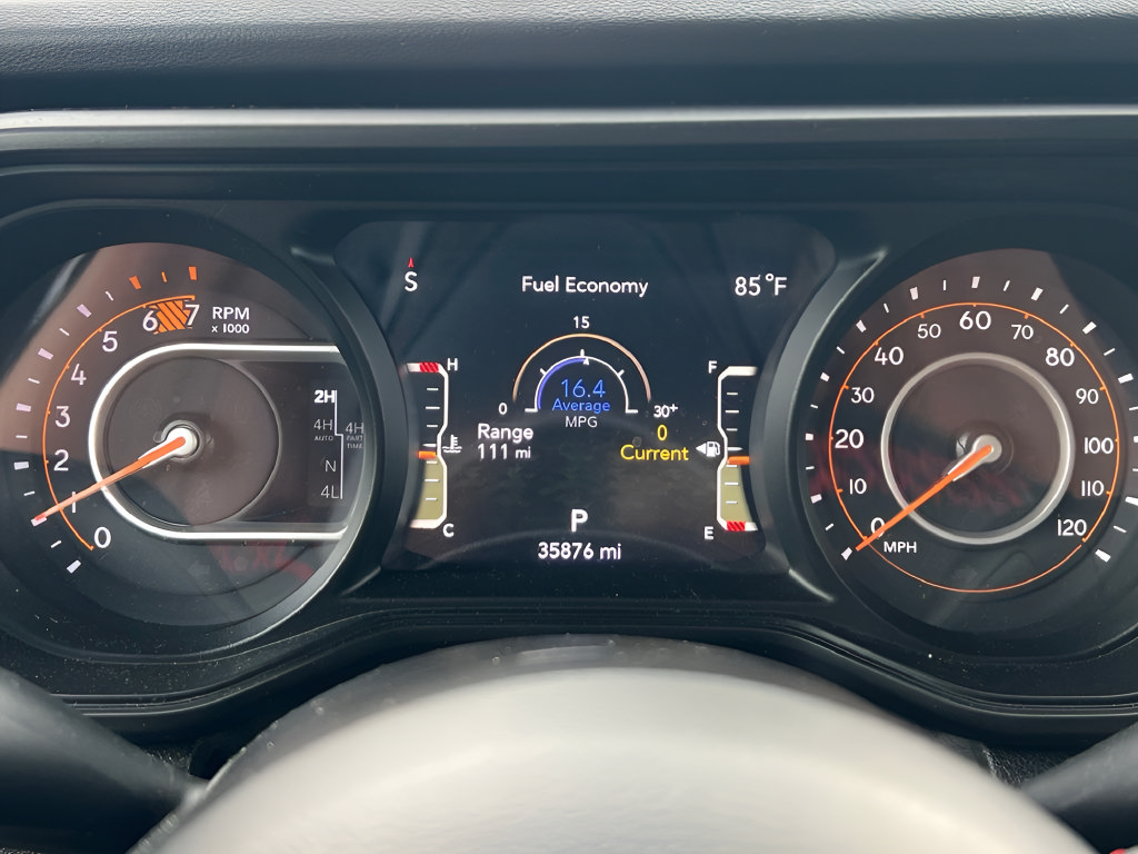 Used 2024 Jeep Wrangler Unlimited Rubicon AWD/4WD image 21