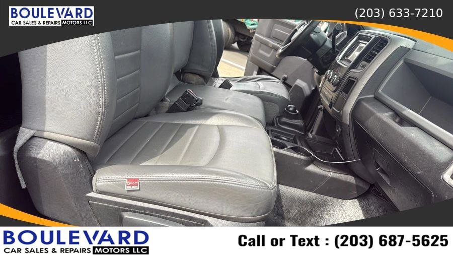 Used 2018 RAM 5500 Tradesman w/ Payload Upgrade Package AWD/4WD image 26