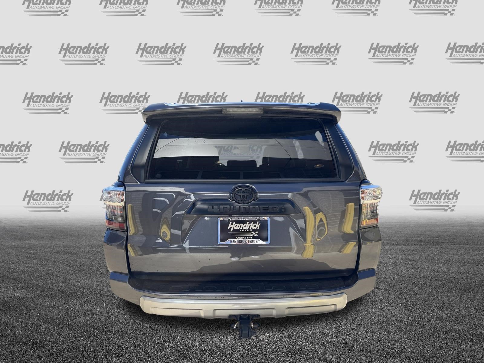 Used 2020 Toyota 4Runner TRD Off-Road Premium w/ Moonroof Package AWD/4WD image 9