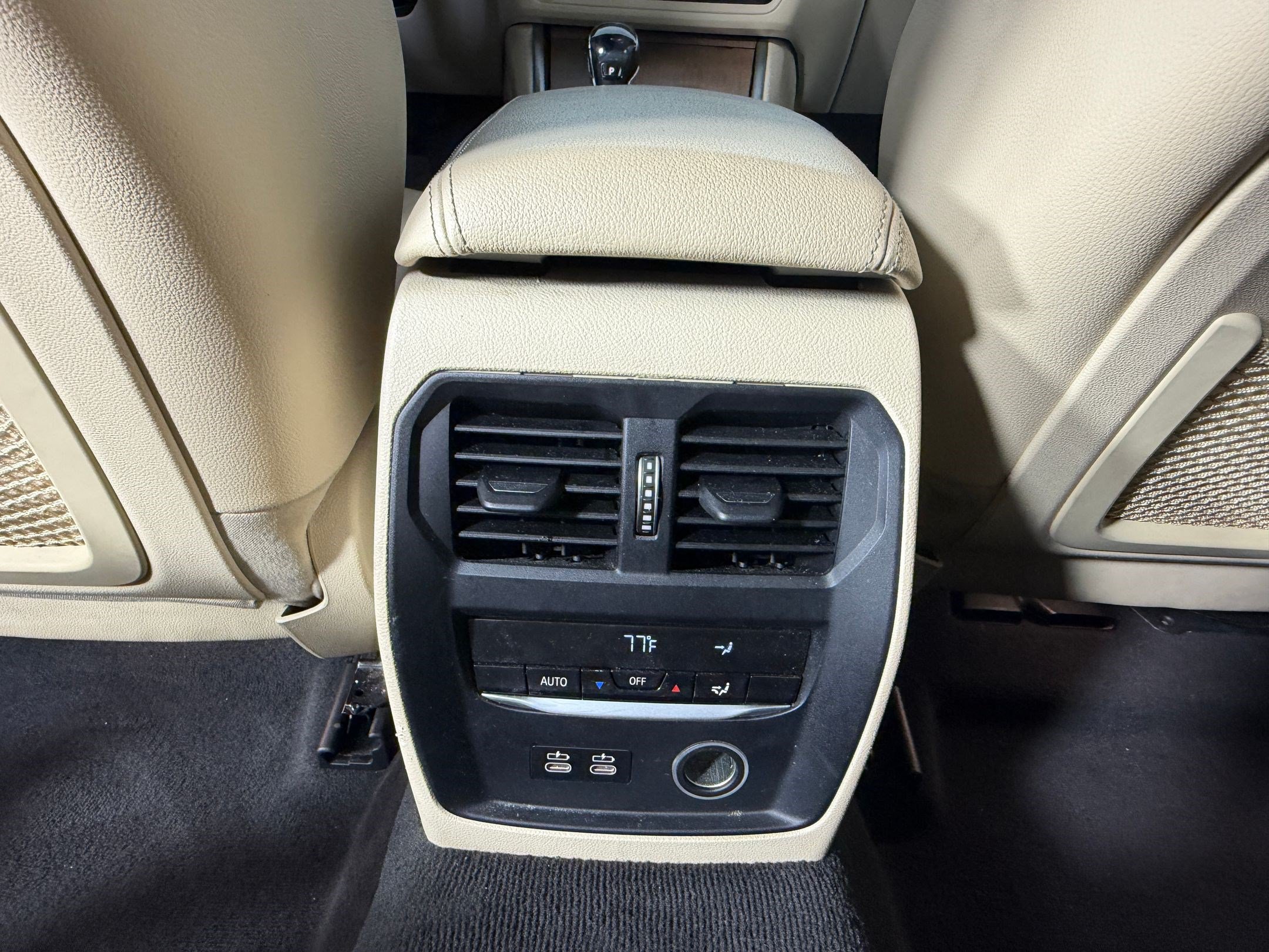 Used 2020 BMW 330i Sedan w/ Convenience Package RWD image 30