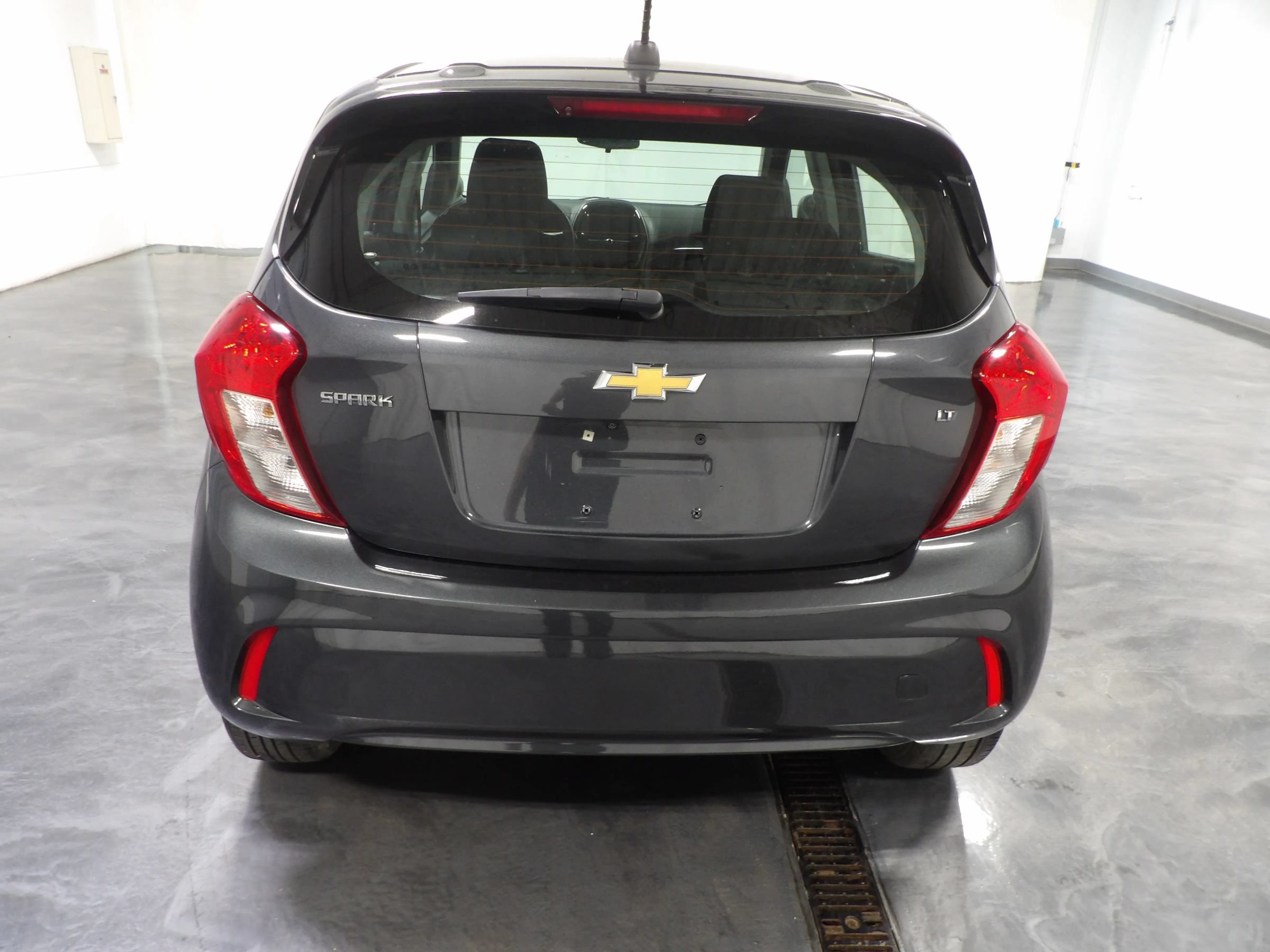 Used 2021 Chevrolet Spark LT FWD image 5