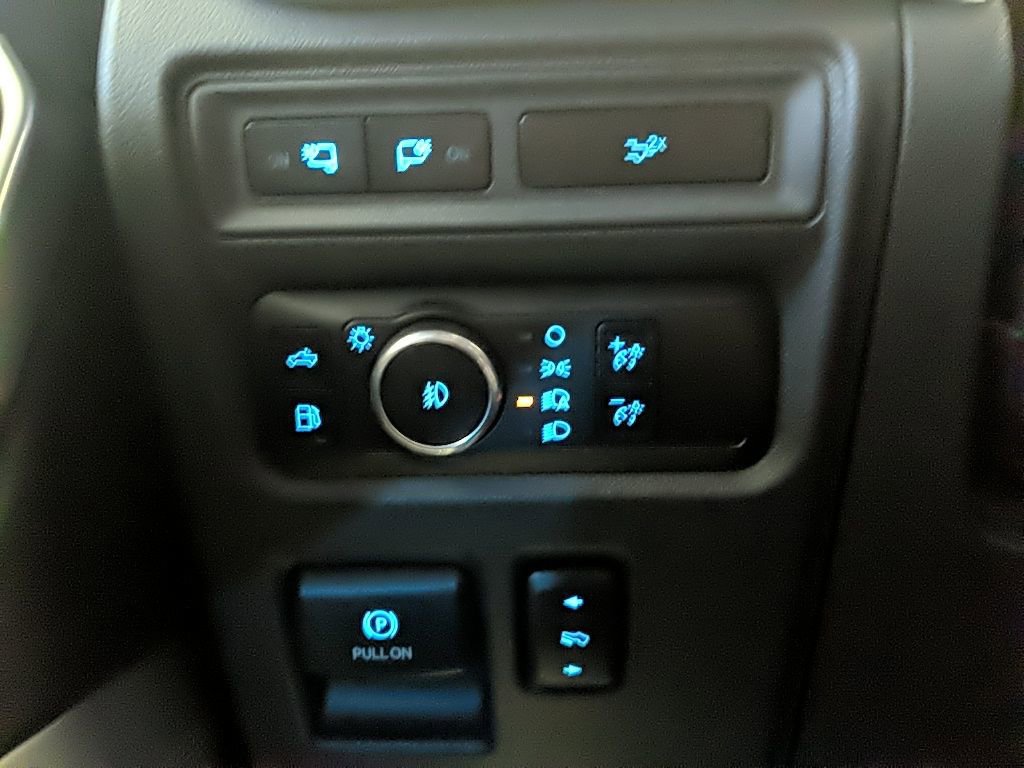 Certified 2023 Ford F150 Lariat w/ Equipment Group 502A High image 28