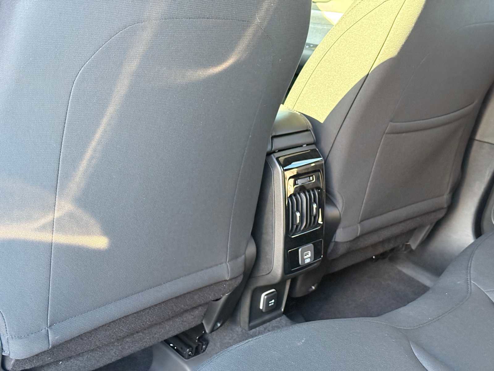 New 2025 Jeep Compass Sport image 28