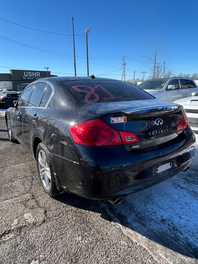 Used 2015 INFINITI Q40 AWD w/ Navigation Package image 5