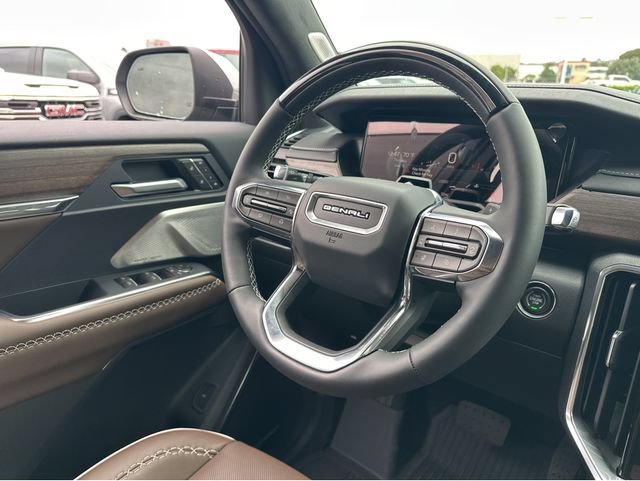 New 2026 GMC Acadia Denali Ultimate w/ LPO, Floor Liner Package AWD/4WD image 5