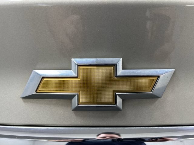 Certified 2015 Chevrolet Impala LT w/ Convenience Package FWD image 30