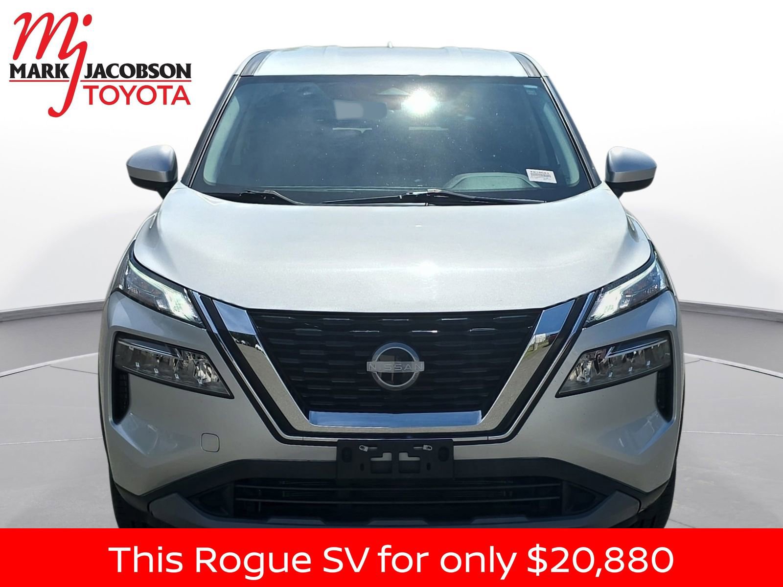 Used 2023 Nissan Rogue SV AWD/4WD image 3