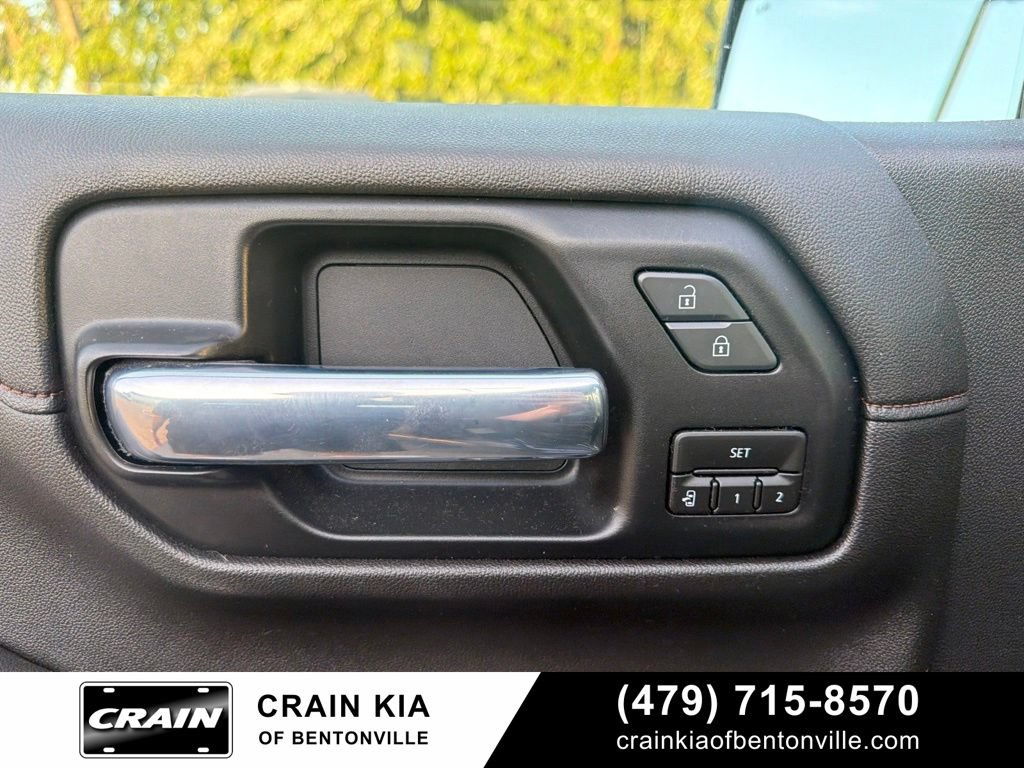 Used 2020 GMC Sierra 1500 AT4 w/ AT4 Premium Package AWD/4WD image 14