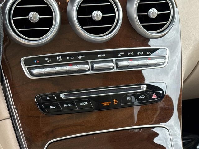 Used 2019 Mercedes-Benz GLC 300 4MATIC image 22