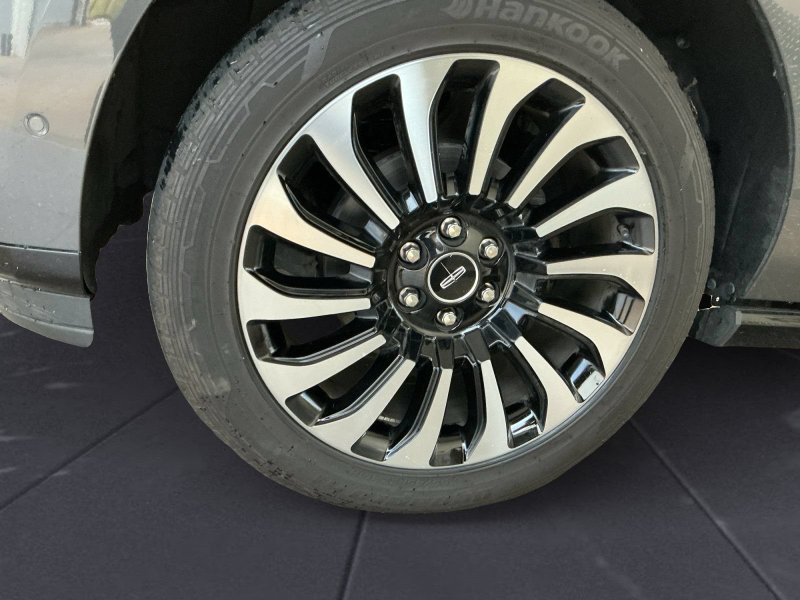 Certified 2022 Lincoln Navigator Black Label AWD/4WD image 14