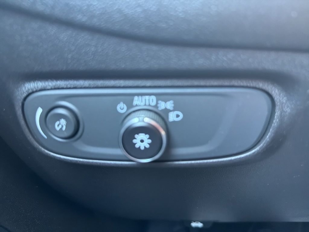Certified 2023 Chevrolet Equinox LT AWD/4WD image 29