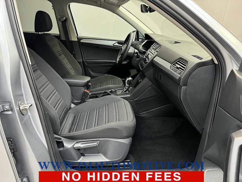 Used 2024 Volkswagen Tiguan S image 19