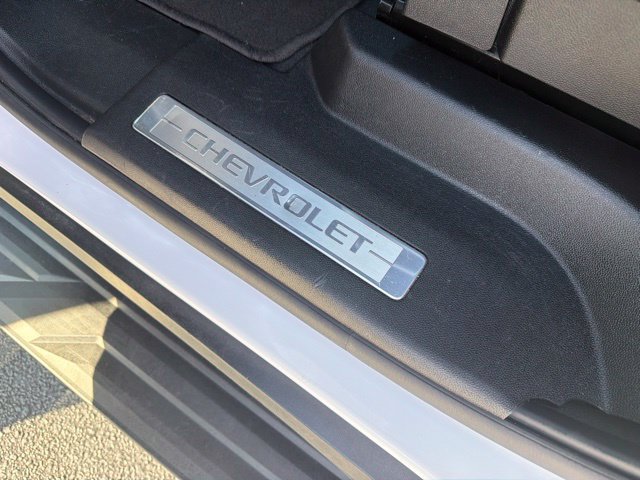 Used 2025 Chevrolet Tahoe LT AWD/4WD image 16