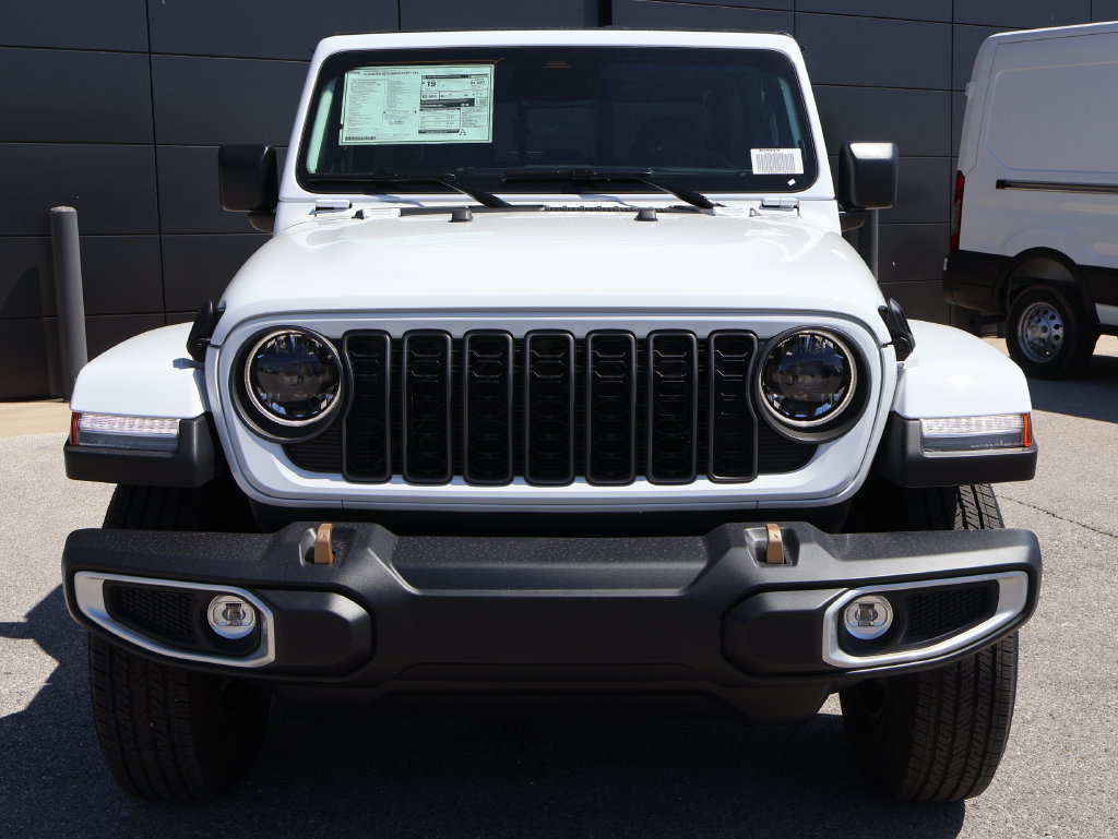 New 2026 Jeep Gladiator Sport AWD/4WD image 7