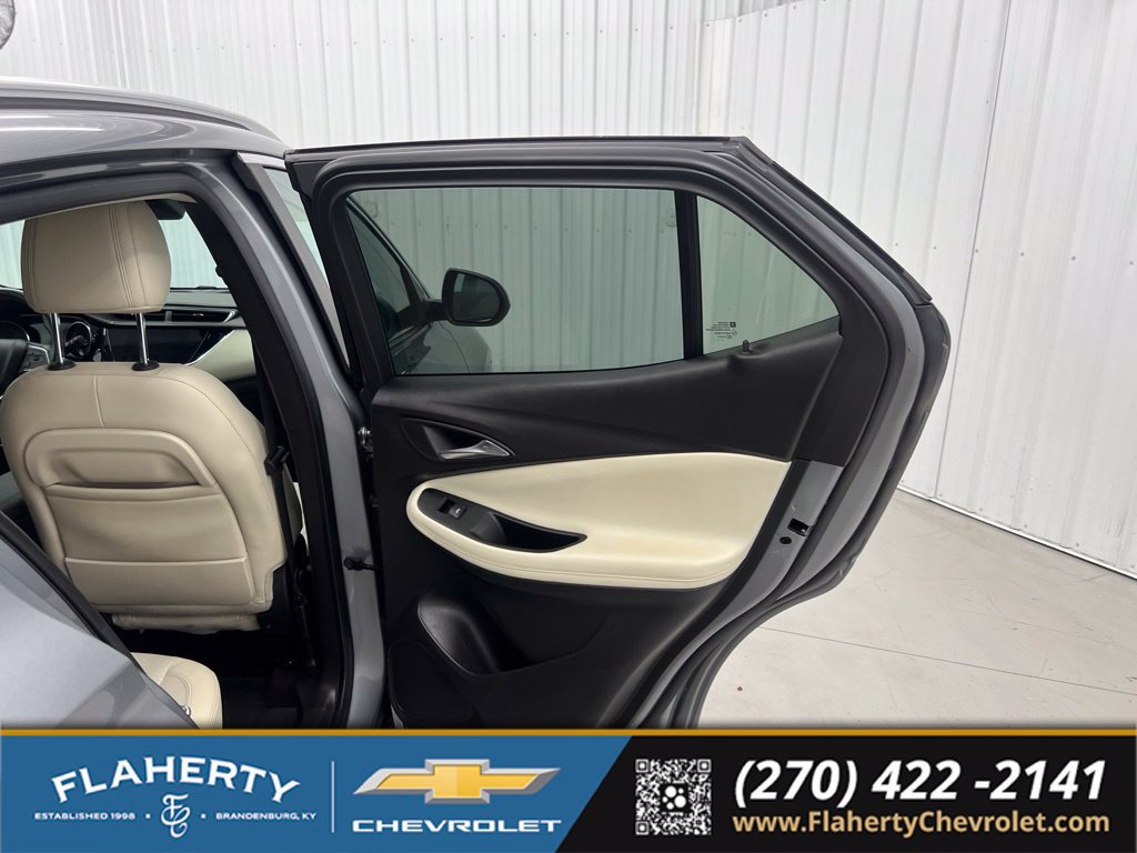 Used 2023 Buick Encore GX Select w/ Experience Buick Package AWD/4WD image 12