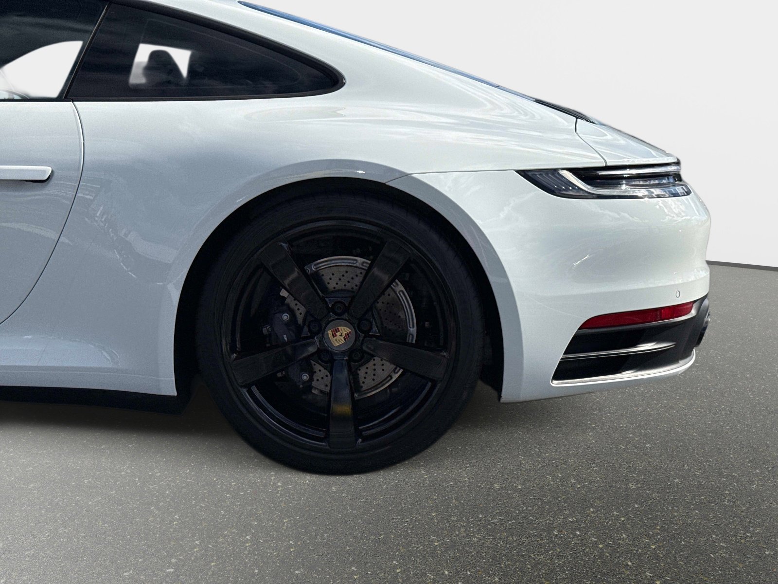 Used 2023 Porsche 911 Carrera T image 15