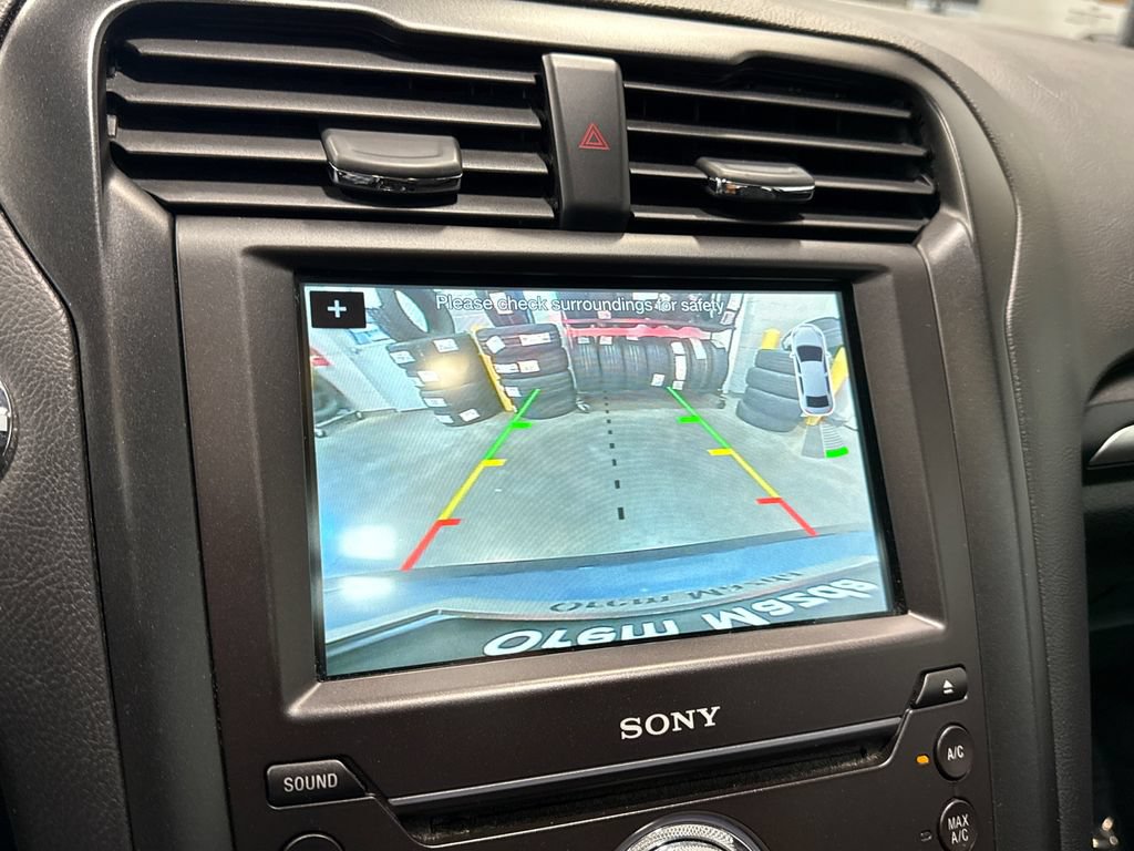 Used 2018 Ford Fusion Titanium AWD/4WD image 23