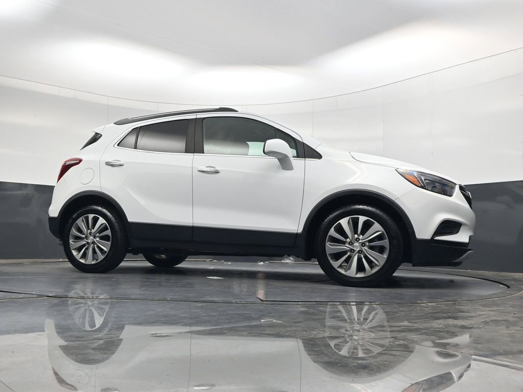 Used 2020 Buick Encore Preferred FWD image 32