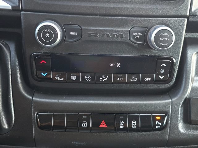 Used 2025 RAM ProMaster 2500 w/ Quick Order Package 22G SLT FWD image 17