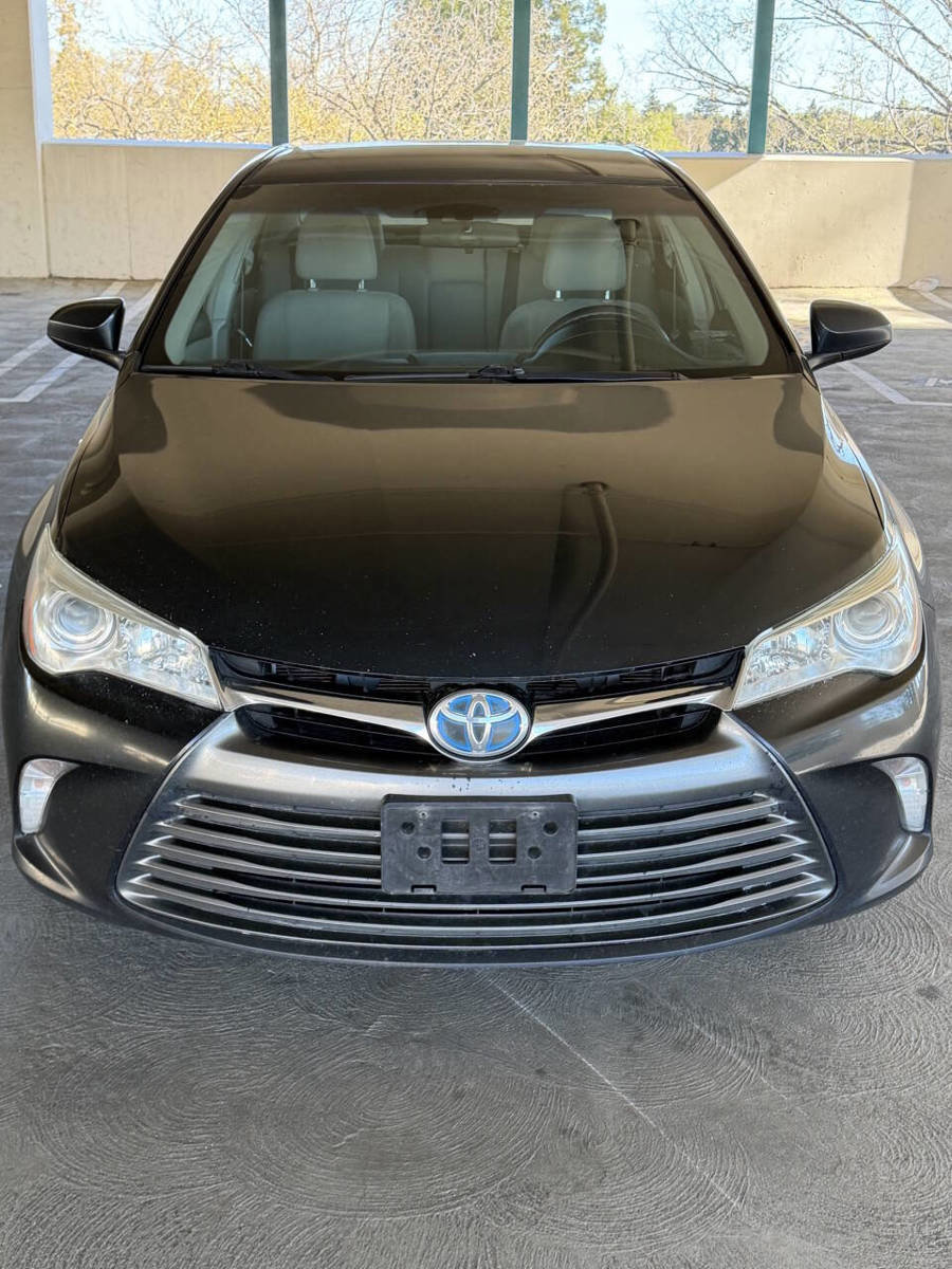 Used 2017 Toyota Camry XLE image 40