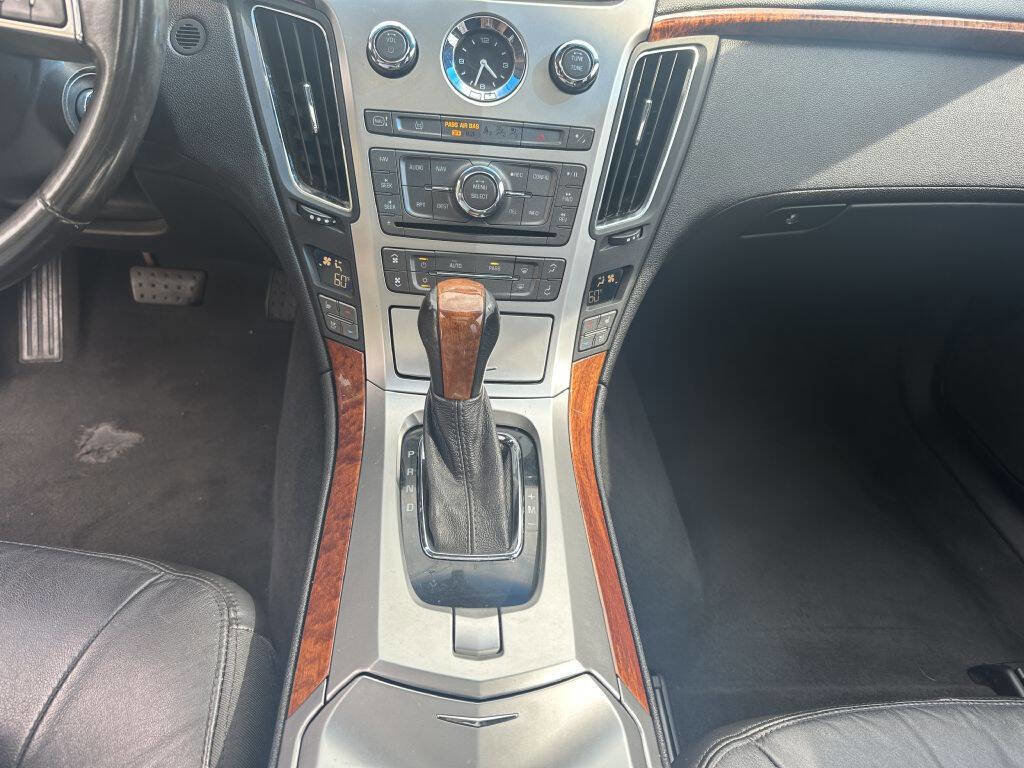 Used 2010 Cadillac CTS Premium image 23