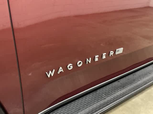 Used 2024 Jeep Wagoneer L Series II w/ Flexible Seating Group RWD image 31