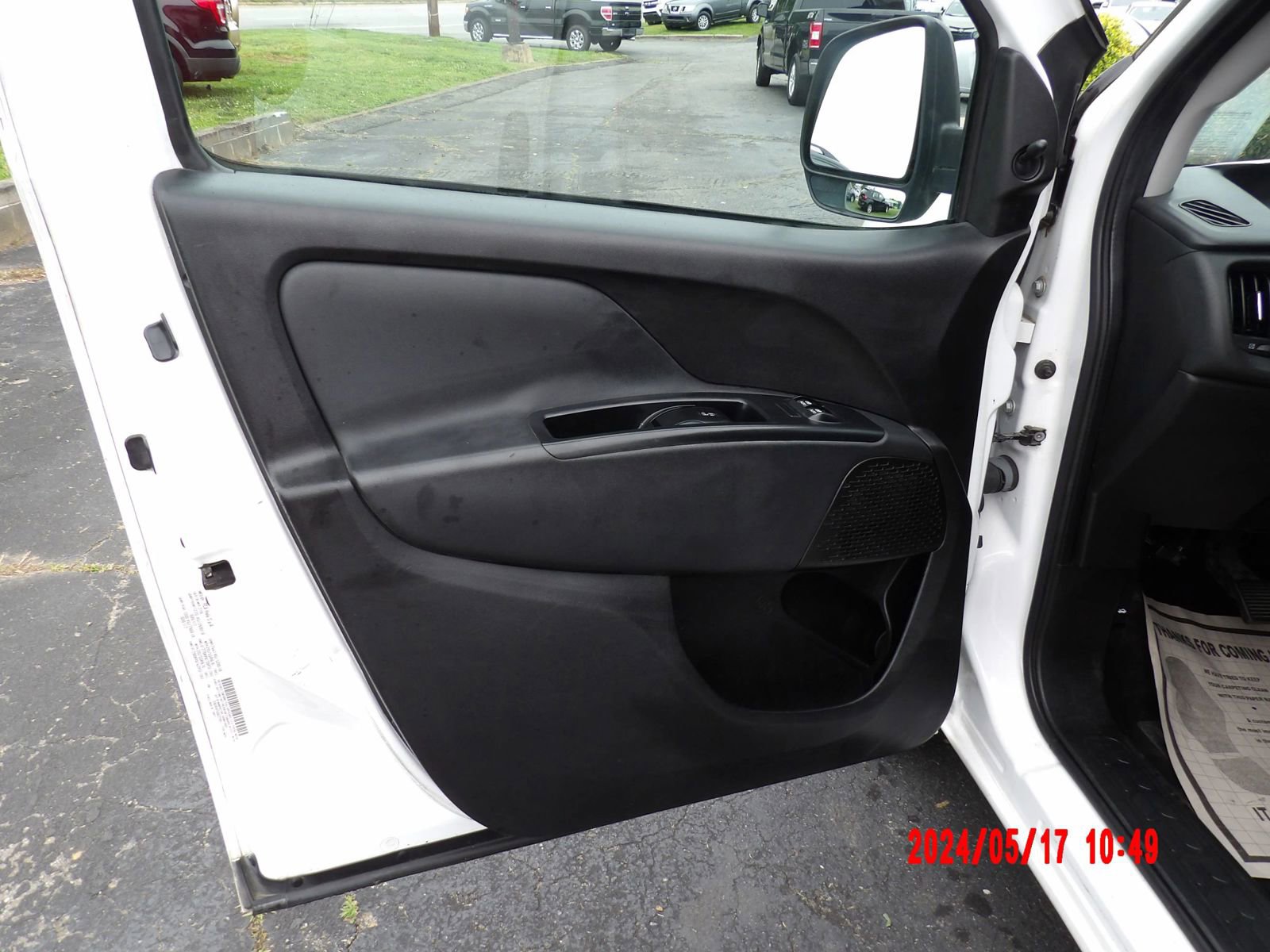 Used 2016 RAM ProMaster City Tradesman FWD image 9