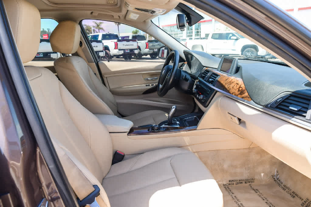 Used 2014 BMW 328i Sedan RWD image 15
