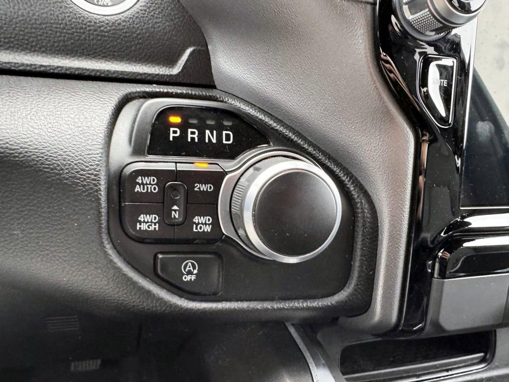 Used 2023 RAM 1500 Big Horn AWD/4WD image 24