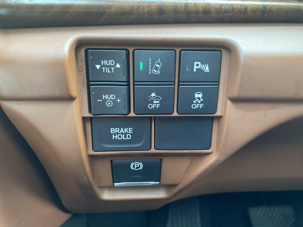 Used 2019 Acura RDX AWD w/ Advance Package image 16