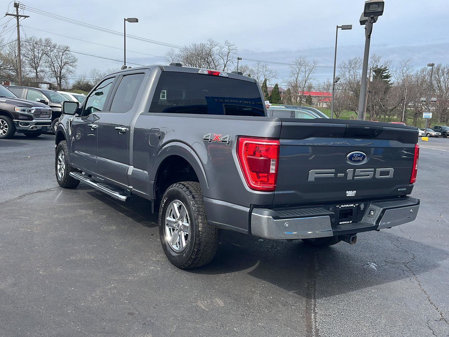 Used 2023 Ford F150 XLT w/ Trailer Tow Package image 3