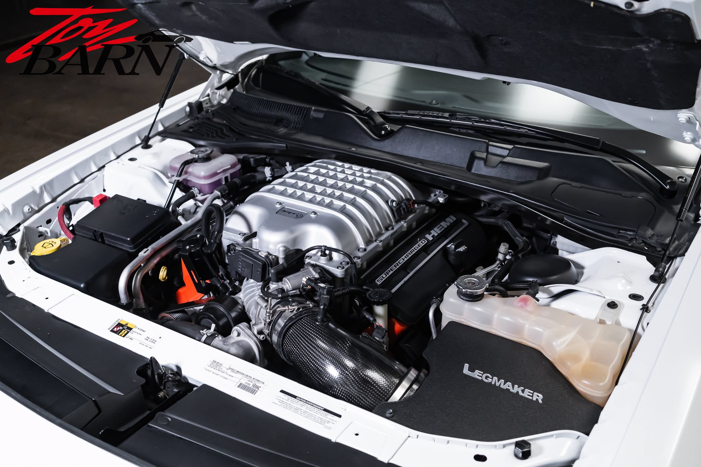Used 2015 Dodge Challenger SRT Hellcat RWD image 41