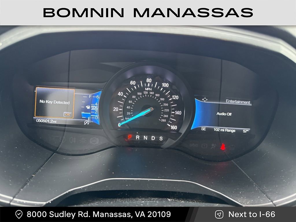 Used 2022 Ford Edge Titanium w/ Class II Trailer Tow Package image 7