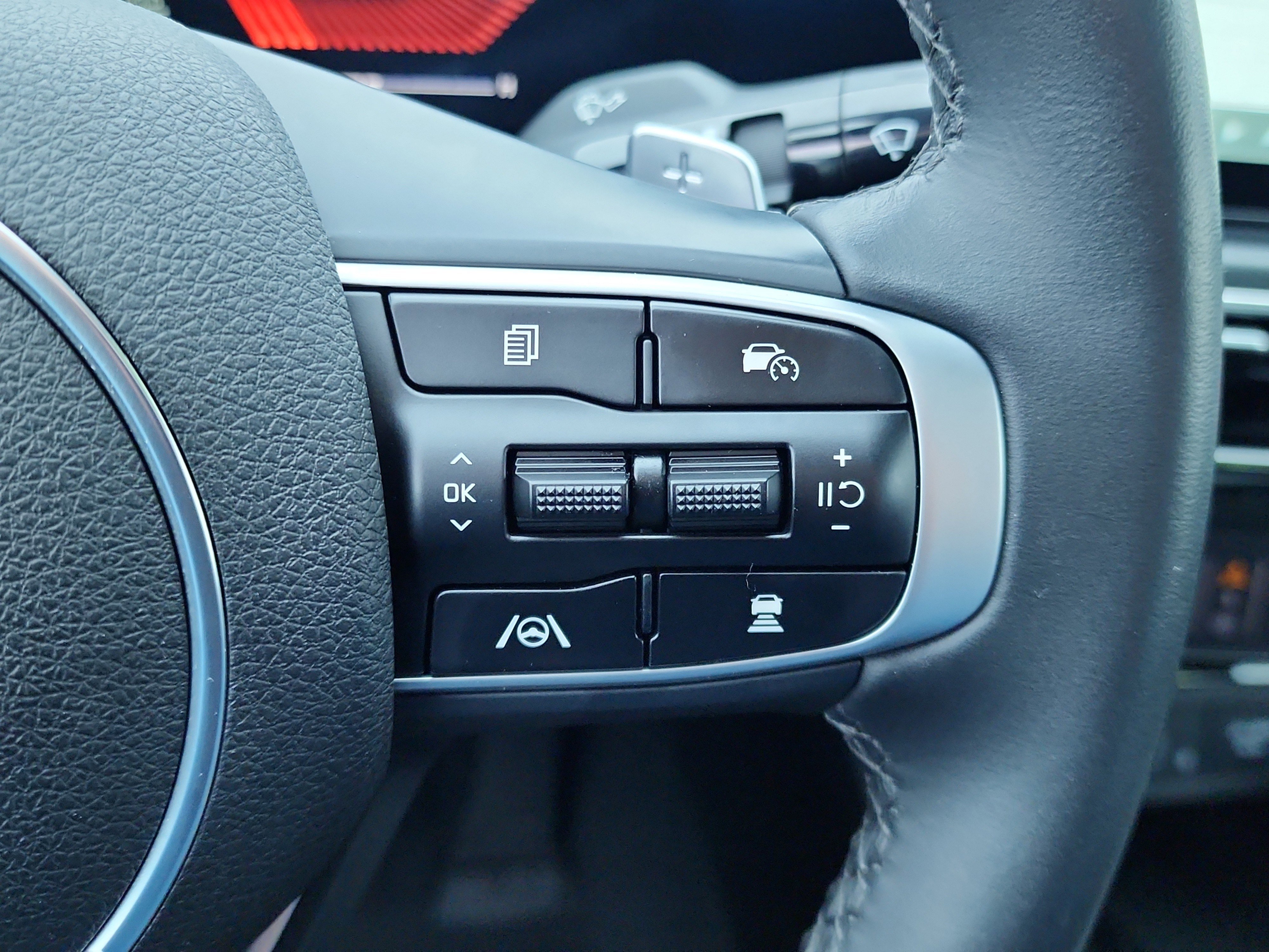 Certified 2025 Kia K5 GT image 13