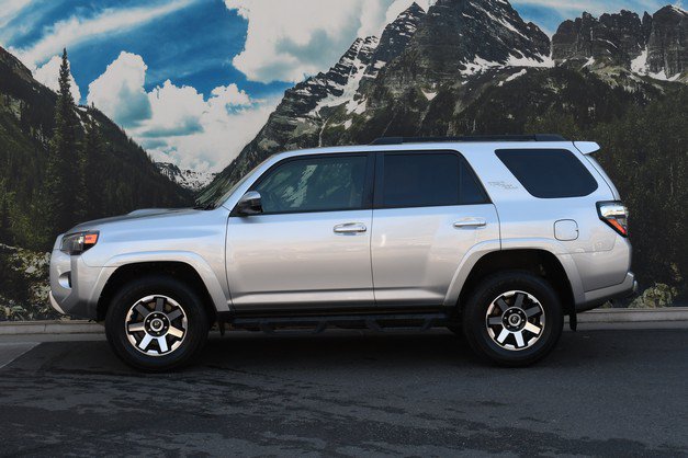 Used 2022 Jeep Grand Cherokee Laredo X AWD/4WD image 7