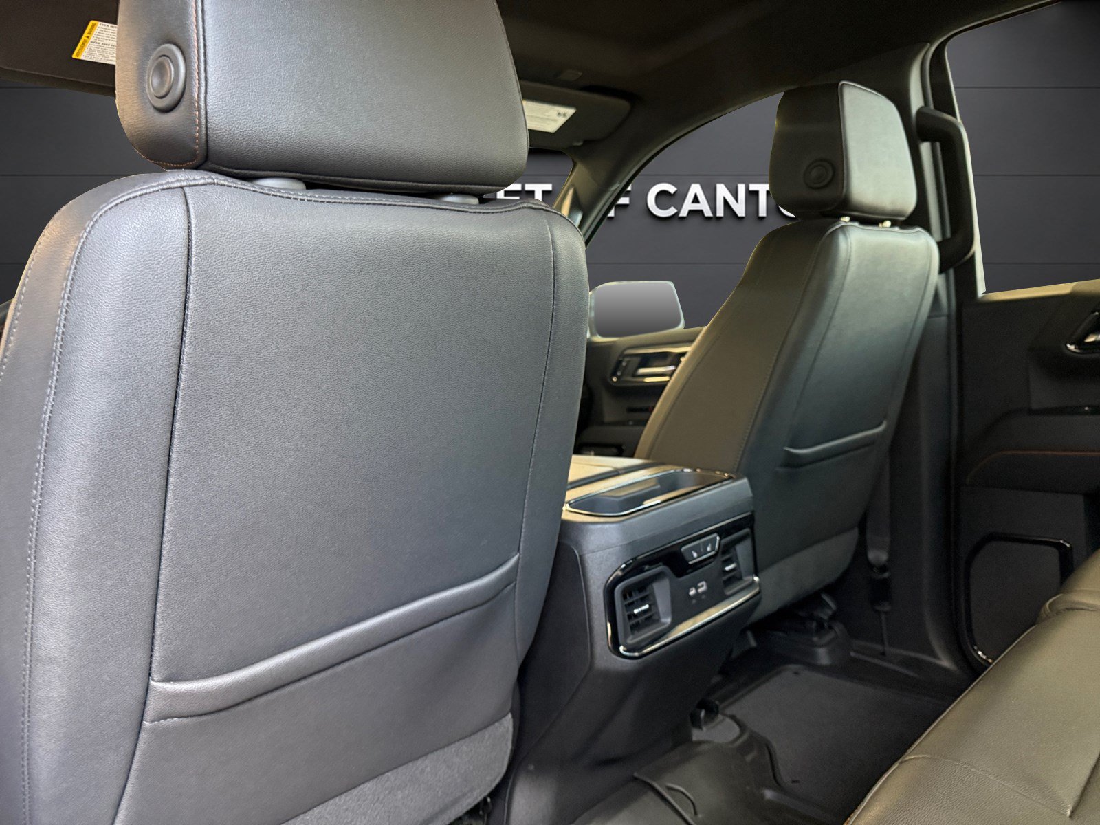 Used 2023 GMC Sierra 1500 AT4 w/ AT4 Preferred Package AWD/4WD image 18