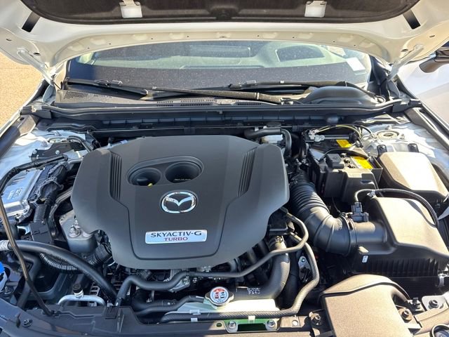New 2026 MAZDA MAZDA3 Hatchback w/Premium Plus Pkg image 24