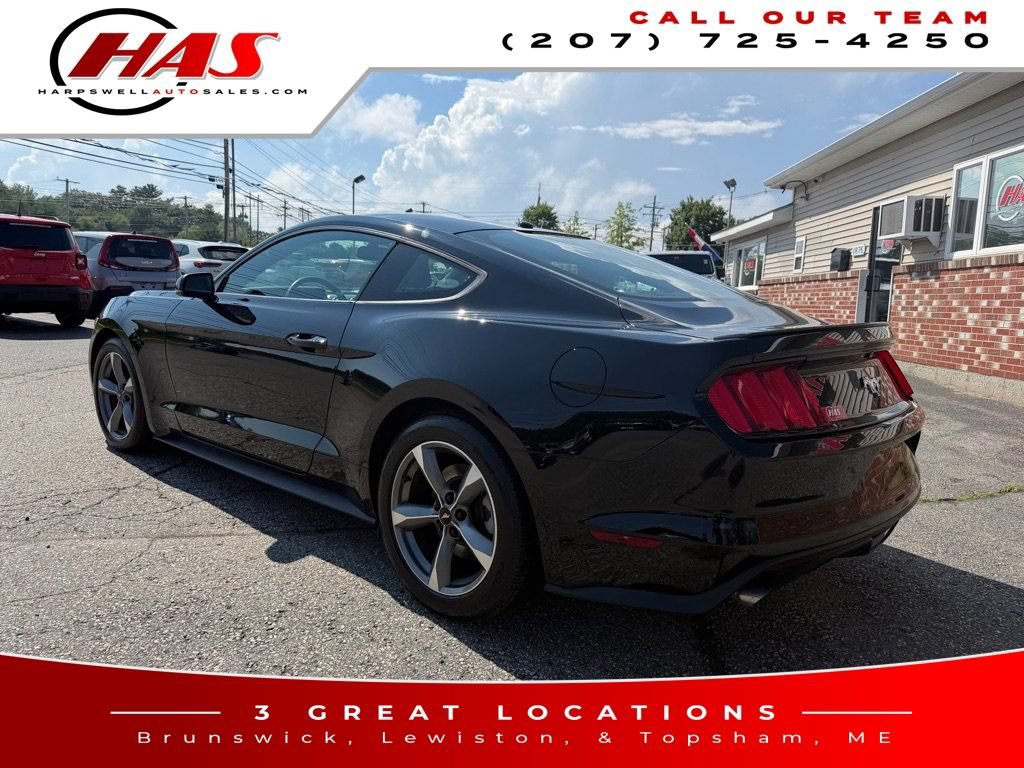 Used 2015 Ford Mustang Premium w/ Equipment Group 201A RWD image 4