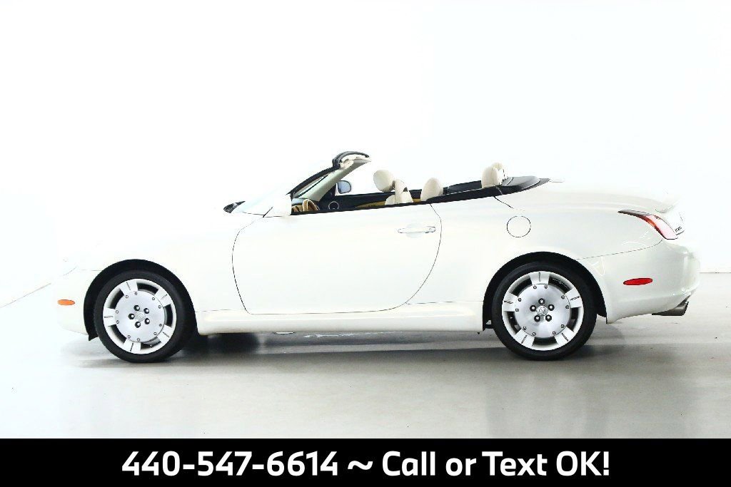 Used 2003 Lexus SC 430 Convertible image 4